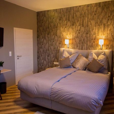 Villa Kopp-Das Gaestehaus Hopfingen ภายนอก รูปภาพ